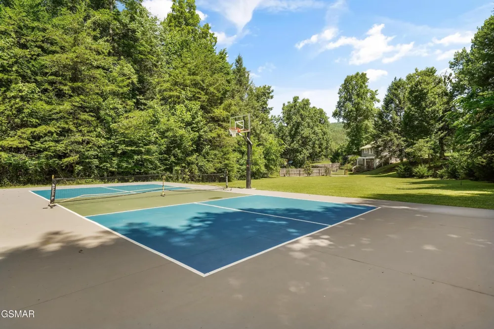 3520 Noel Hill Way Sevierville, TN 37876