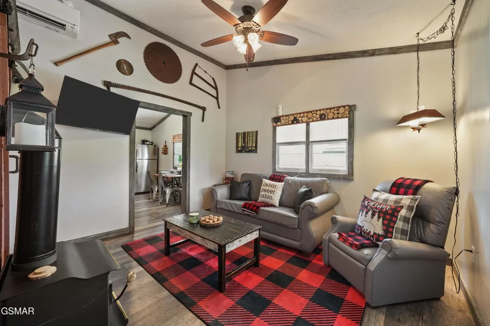 3520 Noel Hill Way Sevierville, TN 37876