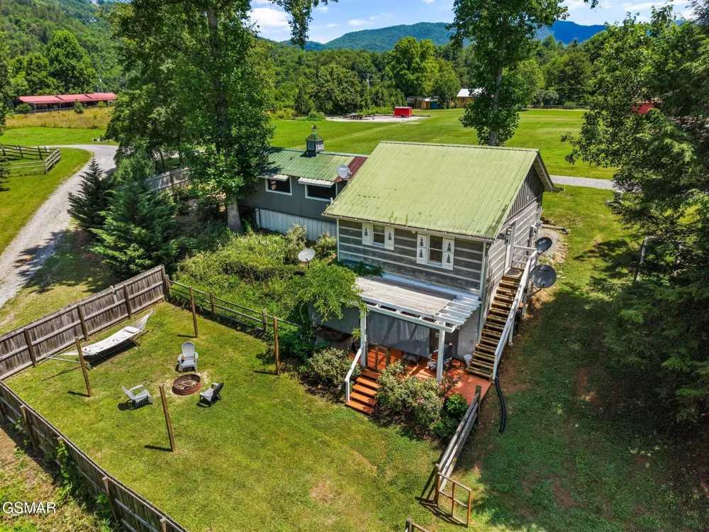 3520 Noel Hill Way Sevierville, TN 37876