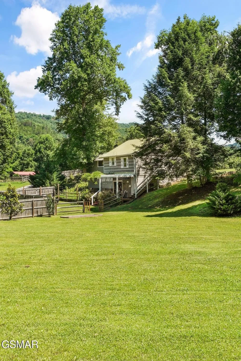3520 Noel Hill Way Sevierville, TN 37876