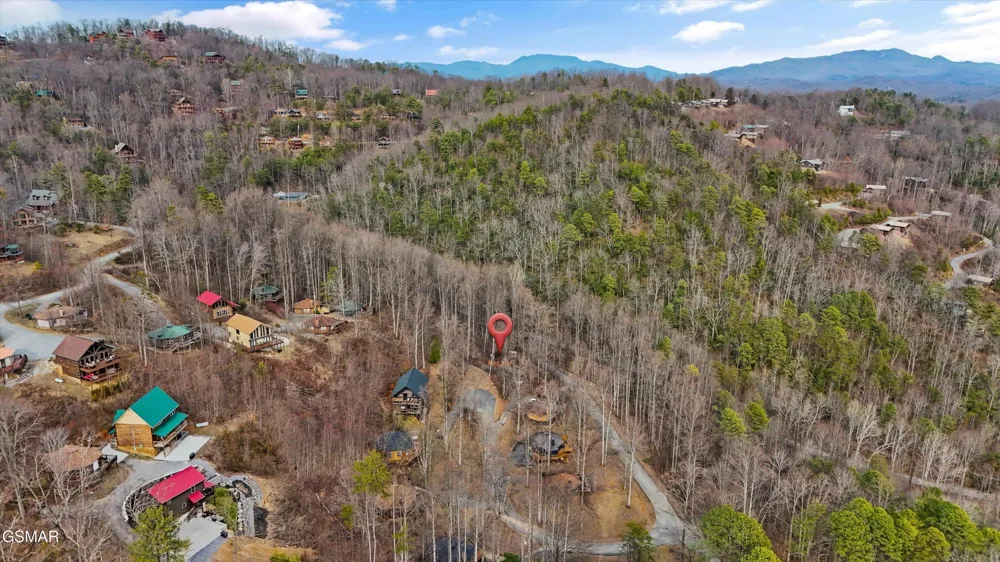 1103 Villa Lane Gatlinburg, TN 37738