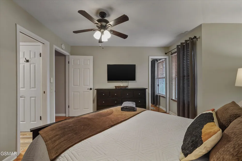 1103 Villa Lane Gatlinburg, TN 37738