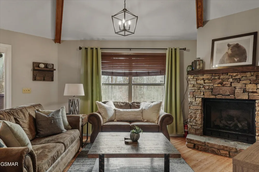 1103 Villa Lane Gatlinburg, TN 37738