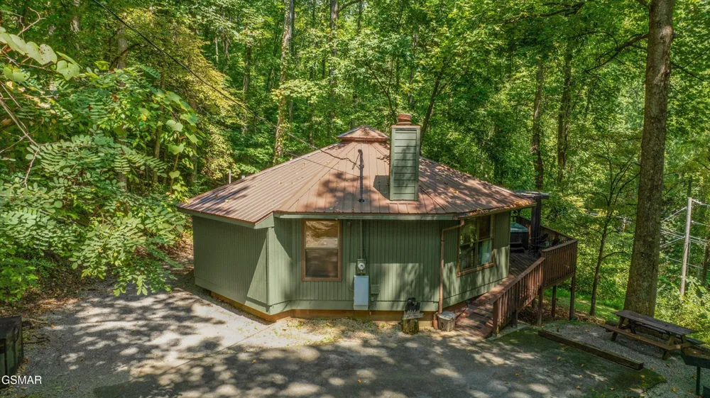 1103 Villa Lane Gatlinburg, TN 37738