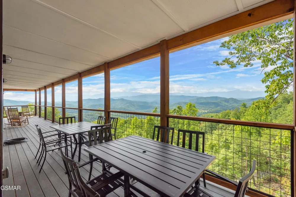 875 Shell Mountain Road Sevierville, TN 37876