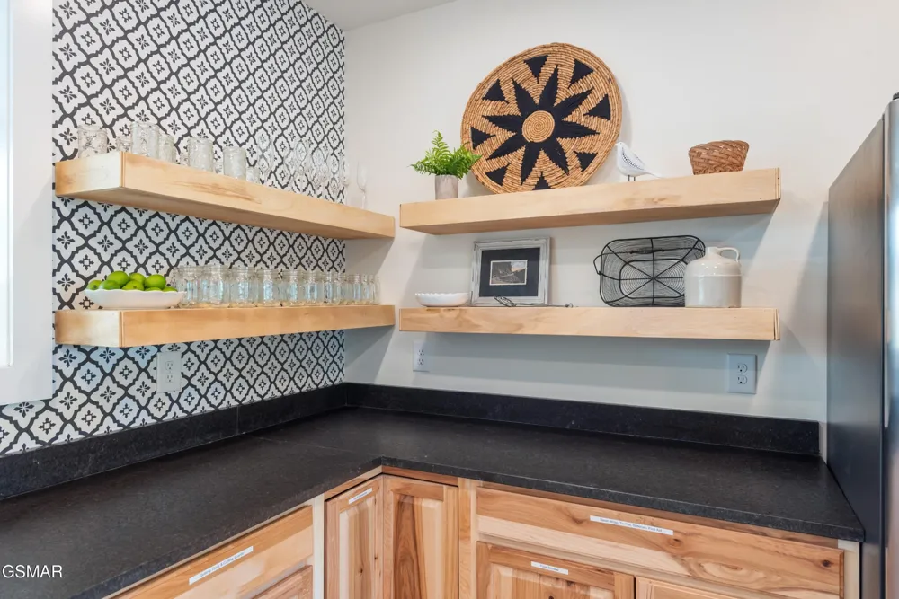 875 Shell Mountain Road Sevierville, TN 37876
