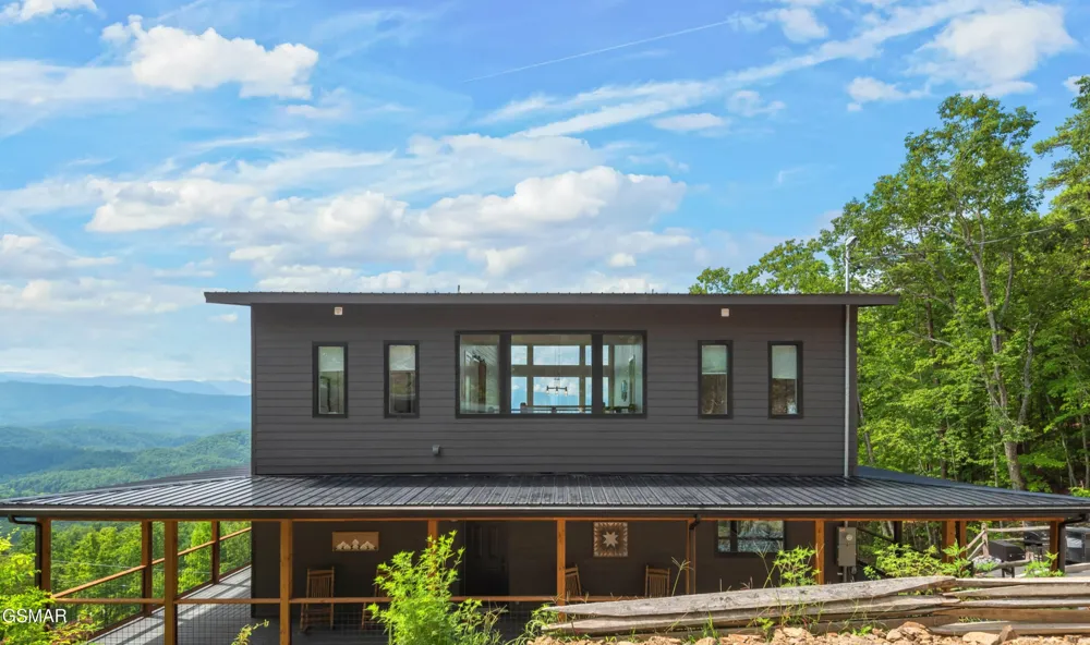 875 Shell Mountain Road Sevierville, TN 37876