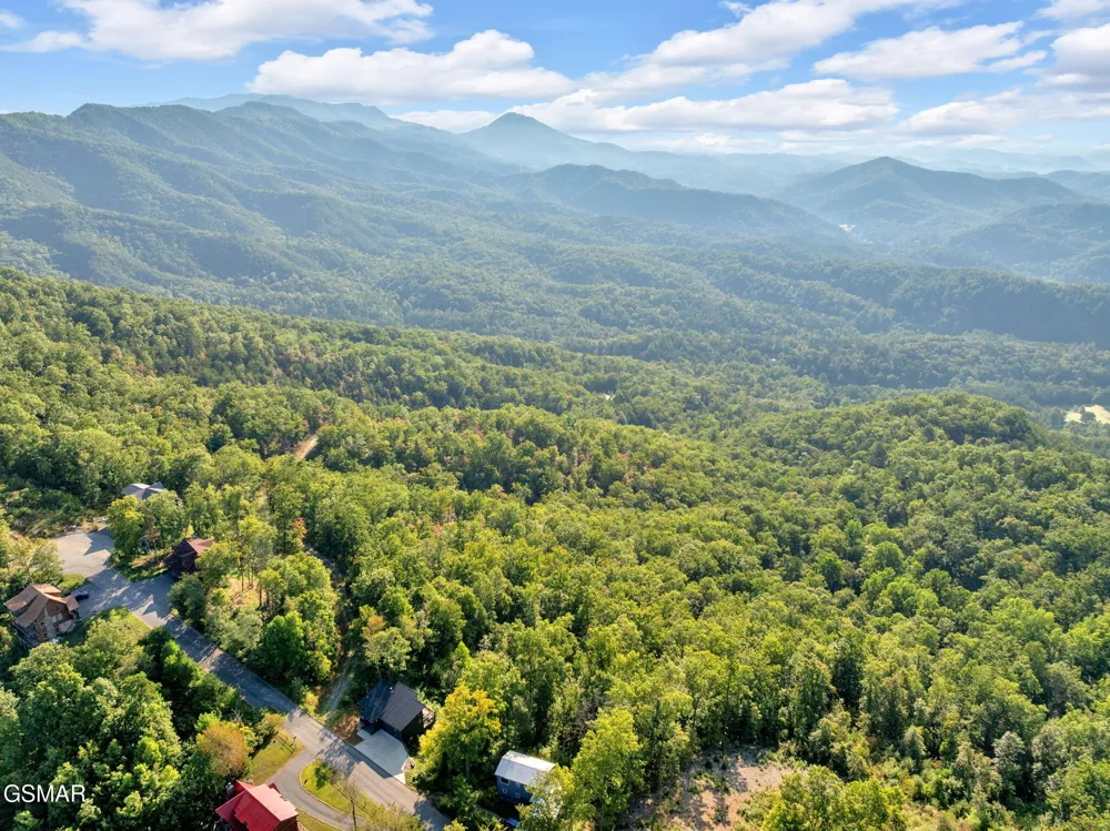 1 Shell Mountain Road Sevierville, TN 37876