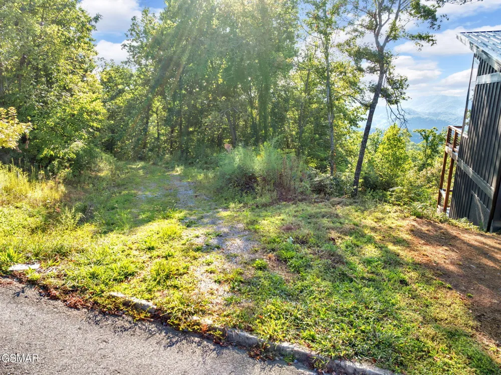 1 Shell Mountain Road Sevierville, TN 37876