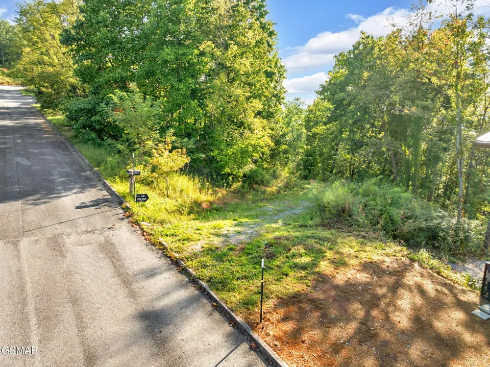 1 Shell Mountain Road Sevierville, TN 37876