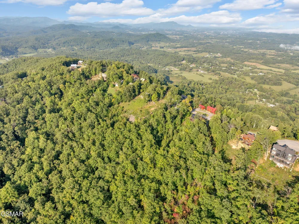 1 Shell Mountain Road Sevierville, TN 37876