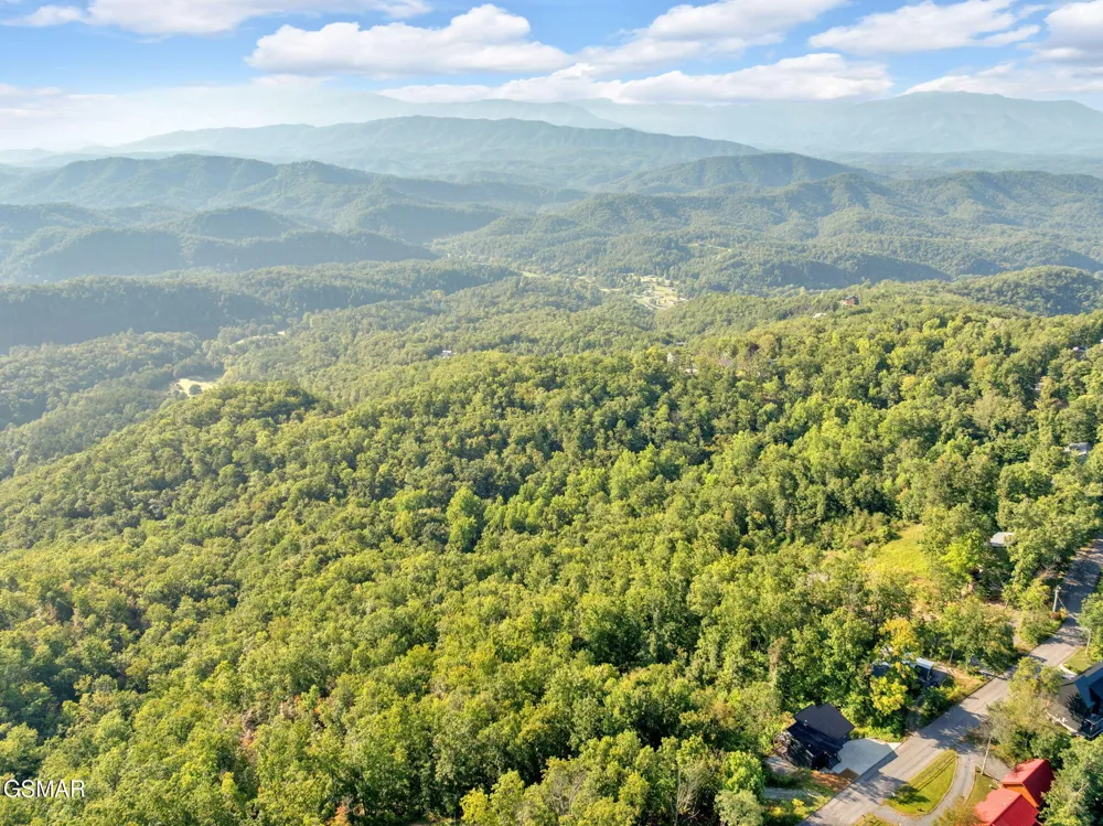 1 Shell Mountain Road Sevierville, TN 37876