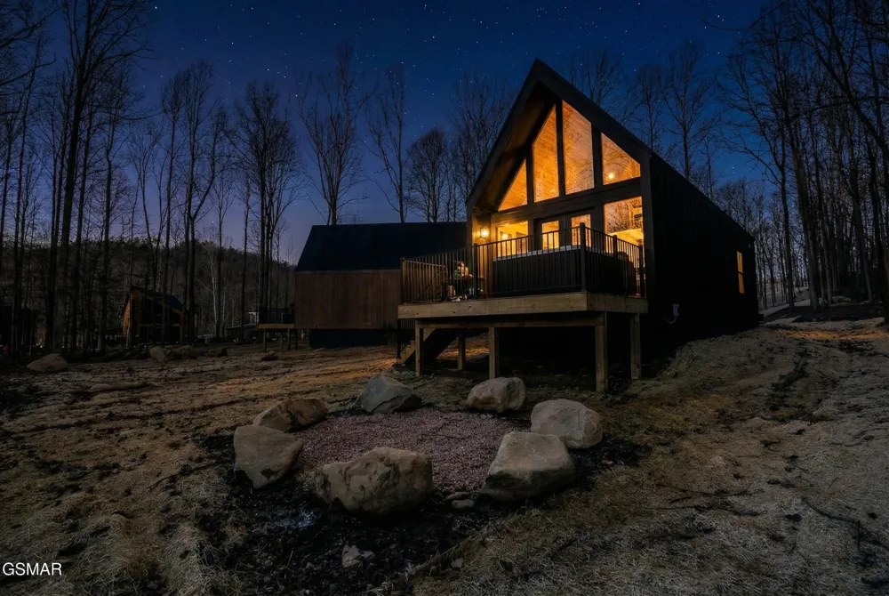 216 Braydens Way Gatlinburg, TN 37738
