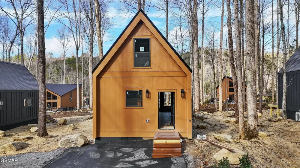 228 Braydens Way Gatlinburg, TN 37738