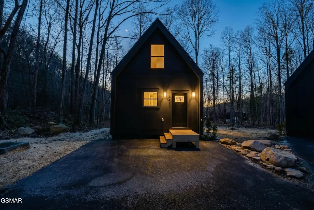 228 Braydens Way Gatlinburg, TN 37738