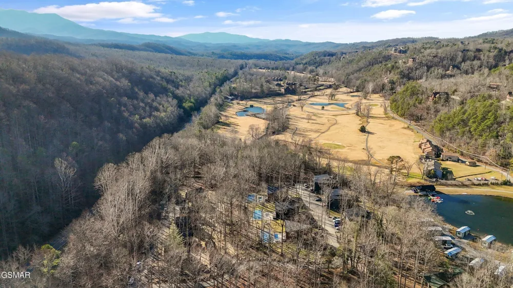228 Braydens Way Gatlinburg, TN 37738