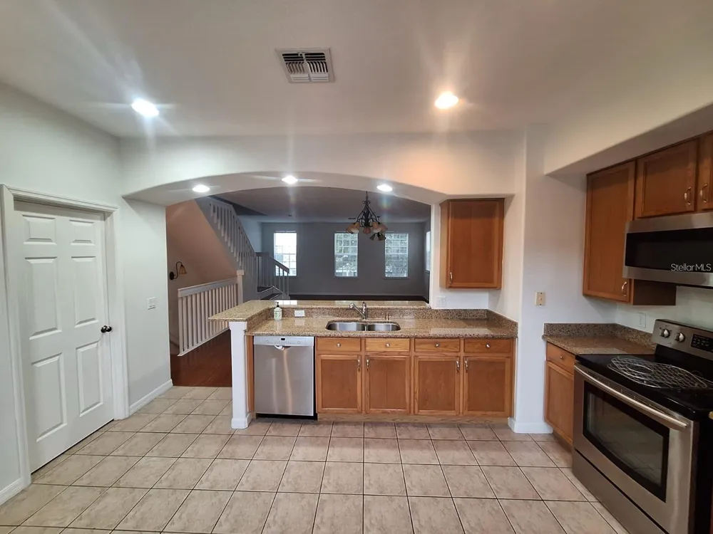 1350 CHATFIELD PLACE Orlando, FL 32814