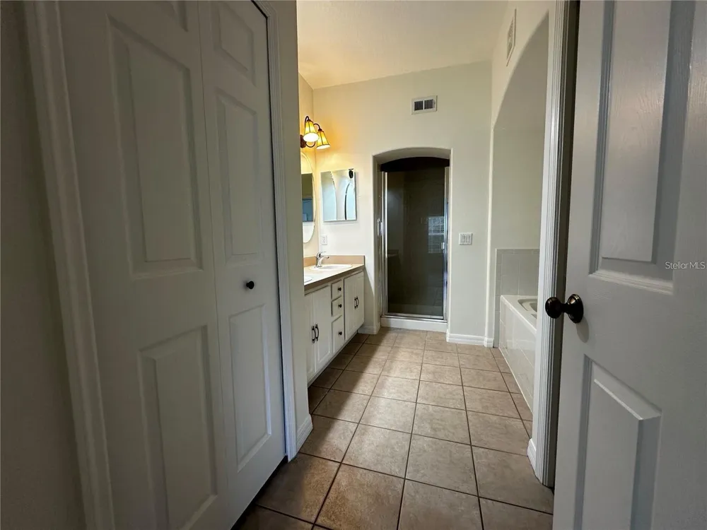 1350 CHATFIELD PLACE Orlando, FL 32814