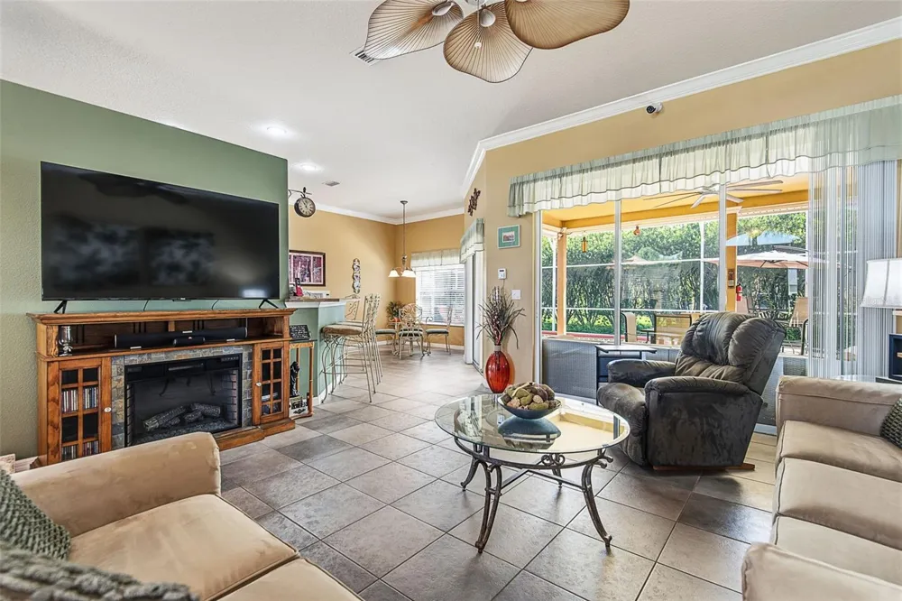1 KALENDAR COURT Palm Coast, FL 32164