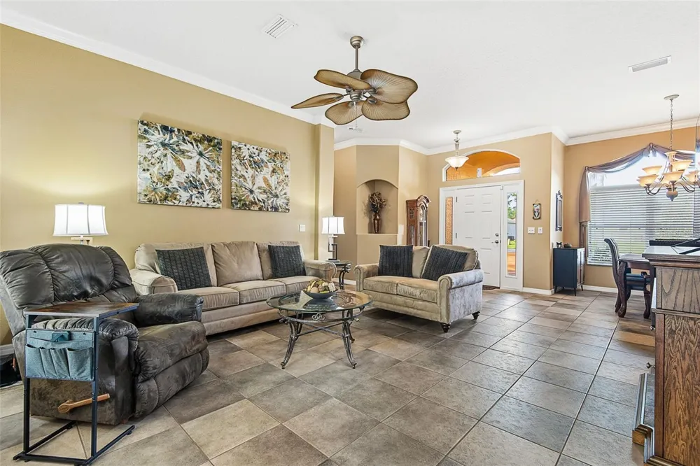 1 KALENDAR COURT Palm Coast, FL 32164