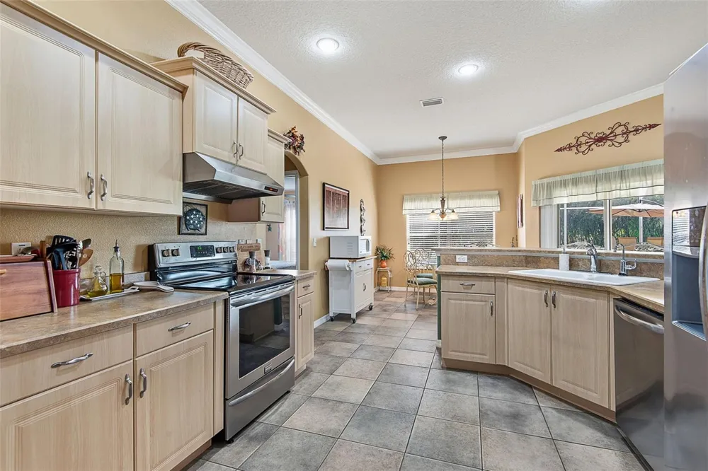 1 KALENDAR COURT Palm Coast, FL 32164
