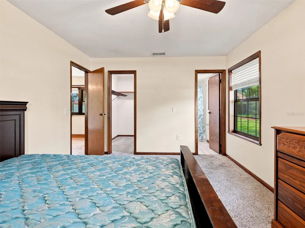 1139 DESMOND AVENUE Spring Hill, FL 34608