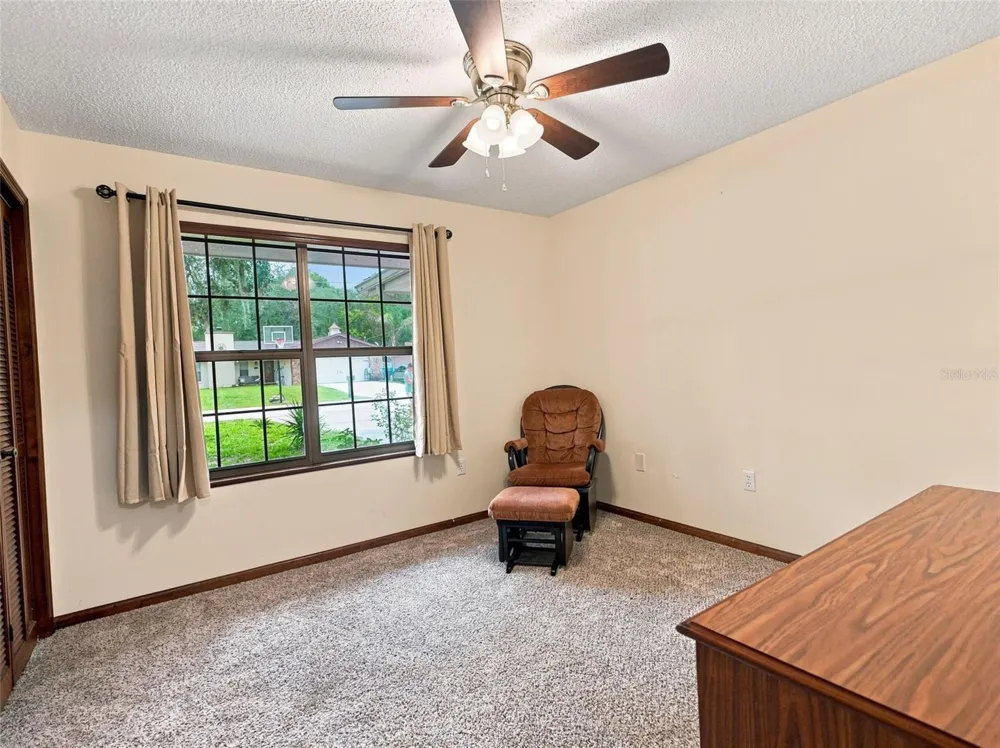 1139 DESMOND AVENUE Spring Hill, FL 34608