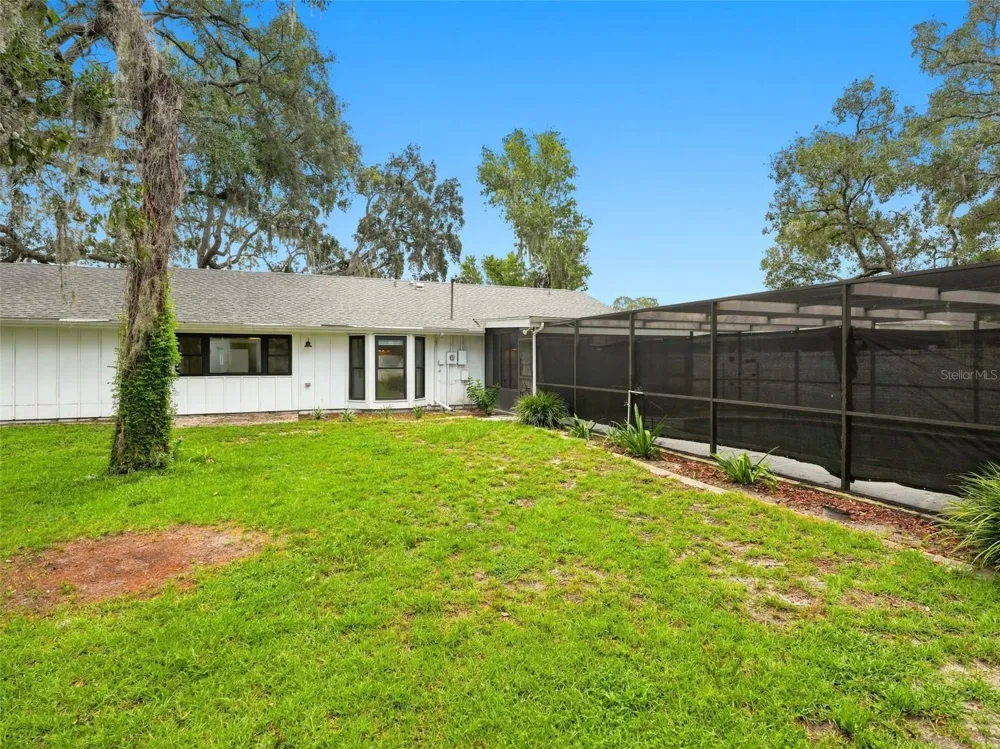 1139 DESMOND AVENUE Spring Hill, FL 34608