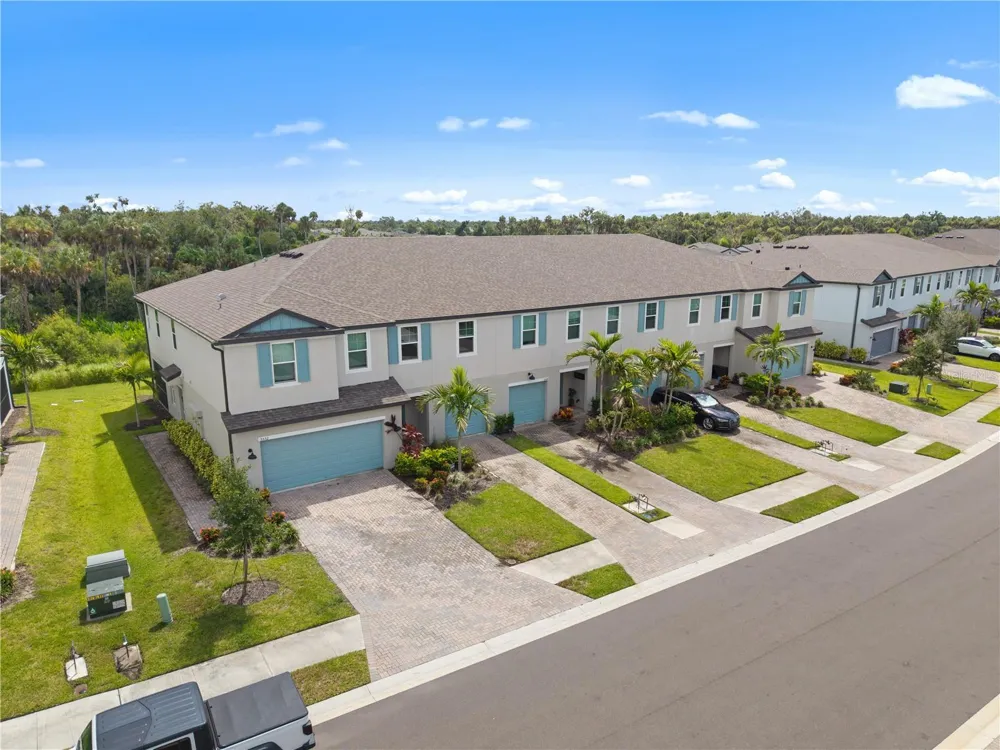5528 TRIPOLI DRIVE Palmetto, FL 34221