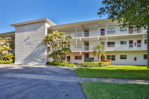 5155 9TH AVENUE #102