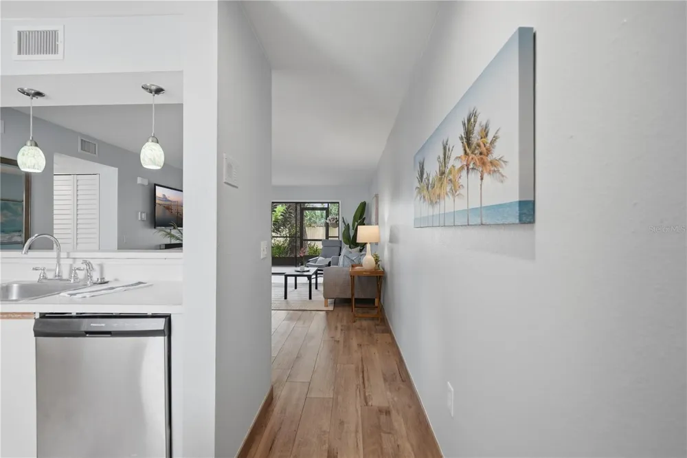 3001 58TH AVENUE S #609 St Petersburg, FL 33712