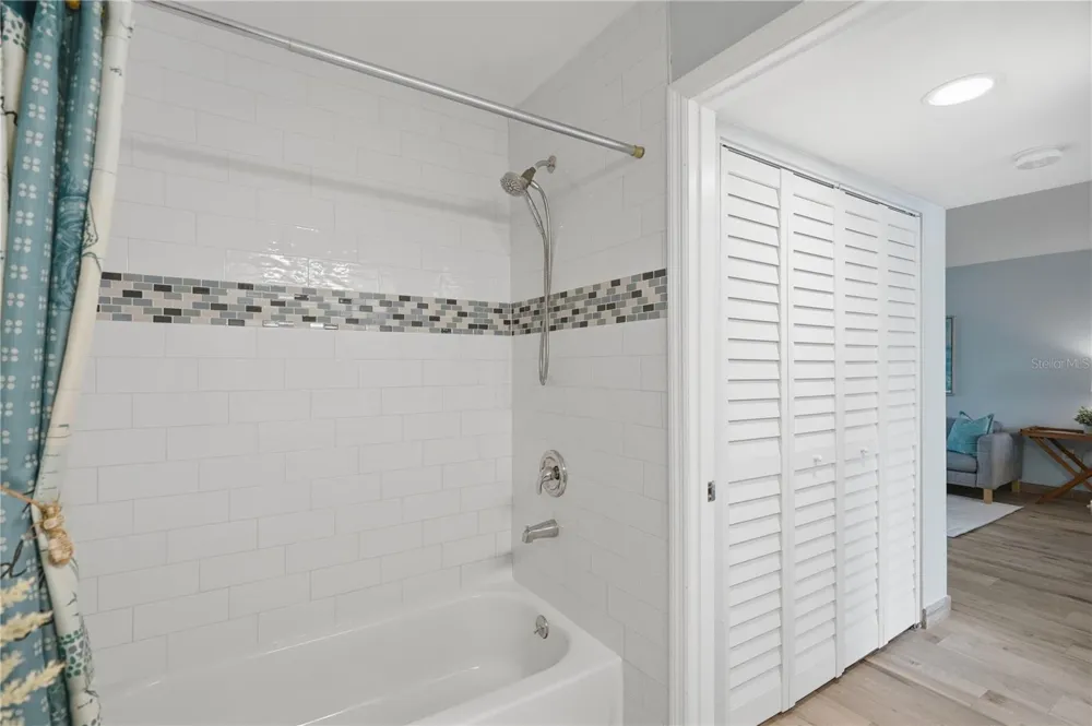 3001 58TH AVENUE S #609 St Petersburg, FL 33712