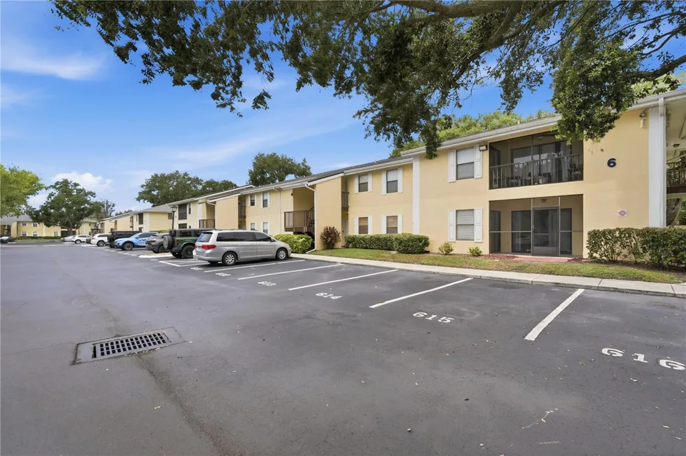 3001 58TH AVENUE S #609 St Petersburg, FL 33712