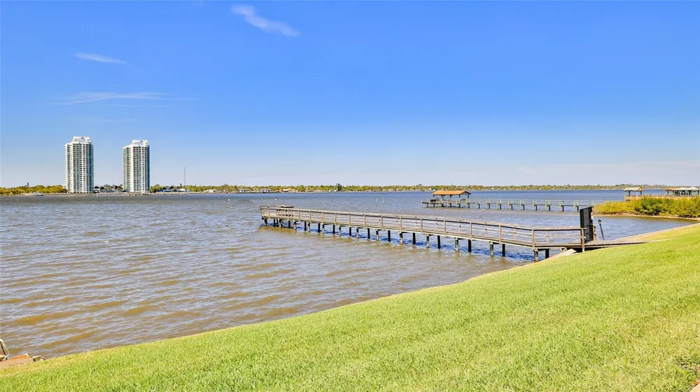 625 HALIFAX AVENUE #15 Daytona Beach, FL 32118
