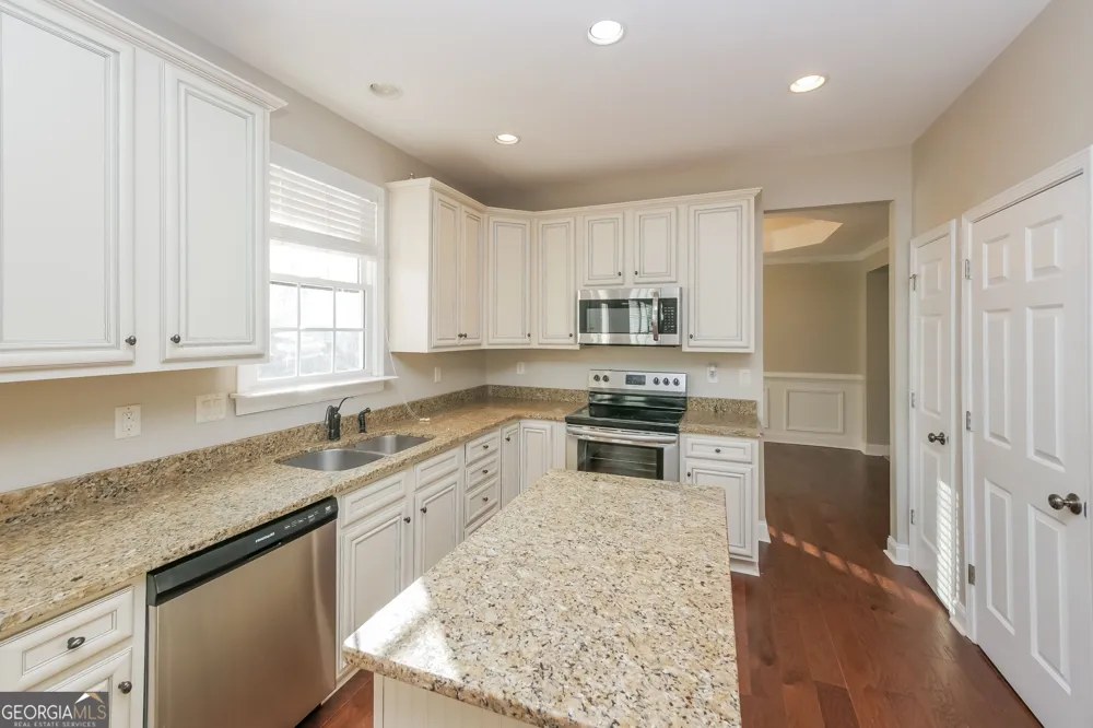 47 Pecan CRES Newnan, GA 30265
