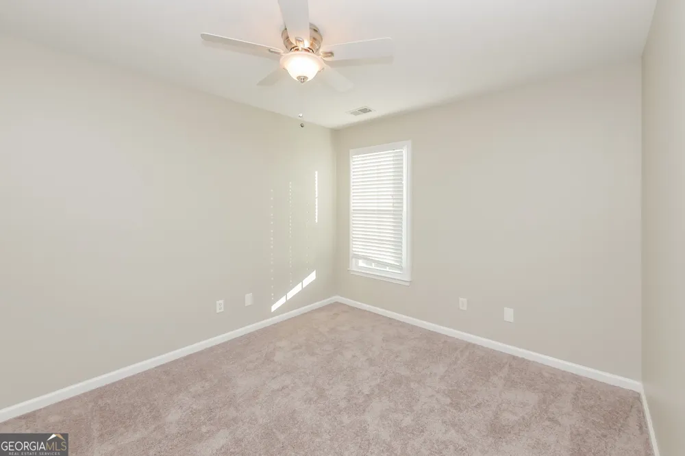 47 Pecan CRES Newnan, GA 30265