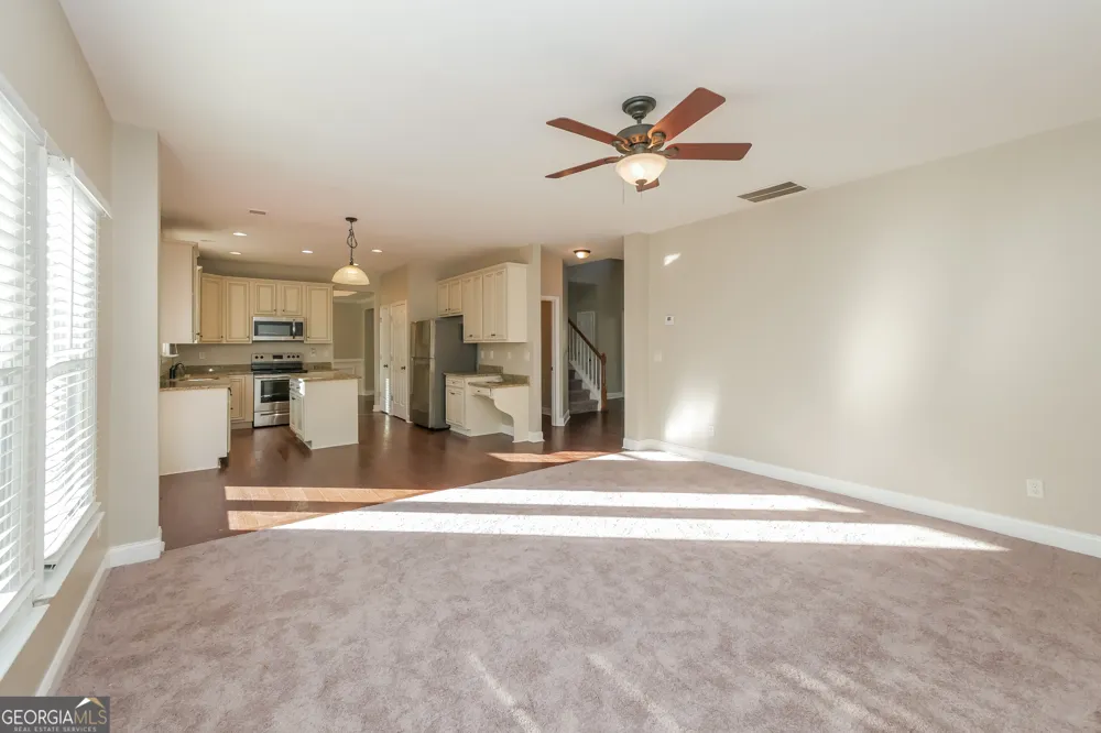 47 Pecan CRES Newnan, GA 30265