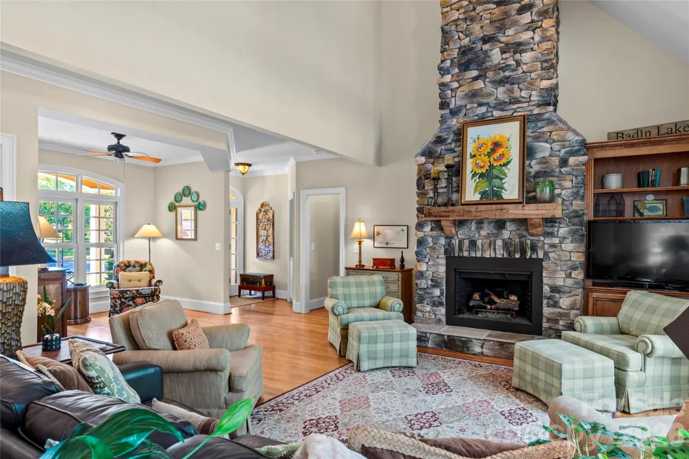 203 Allenton Ferry Drive New London, NC 28127