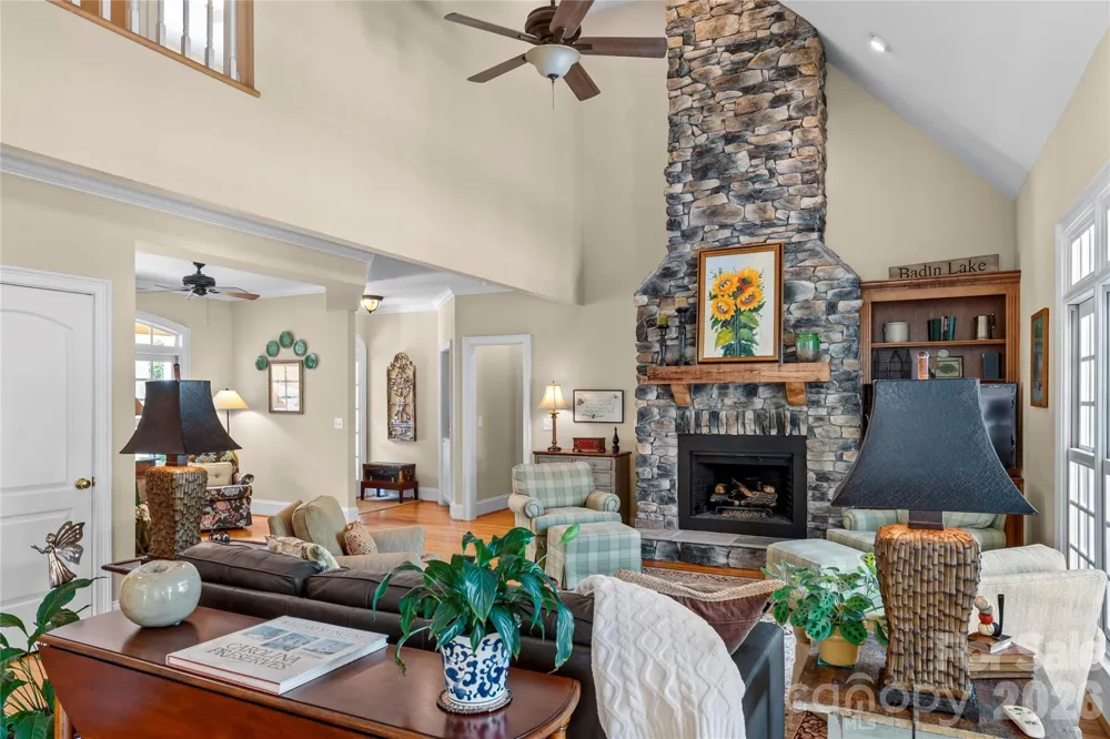 203 Allenton Ferry Drive New London, NC 28127
