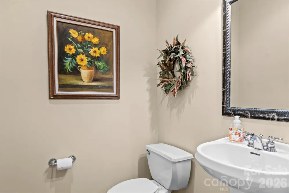 203 Allenton Ferry Drive New London, NC 28127