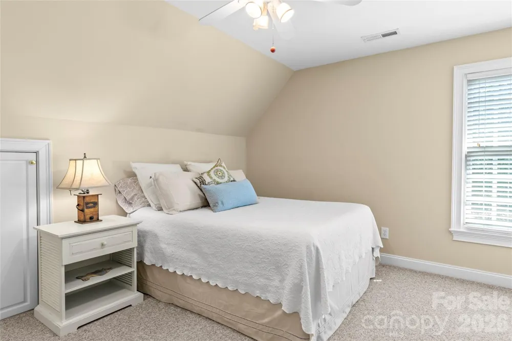 203 Allenton Ferry Drive New London, NC 28127