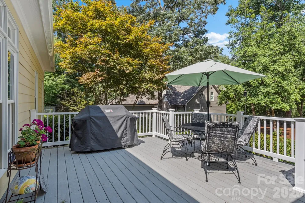 203 Allenton Ferry Drive New London, NC 28127