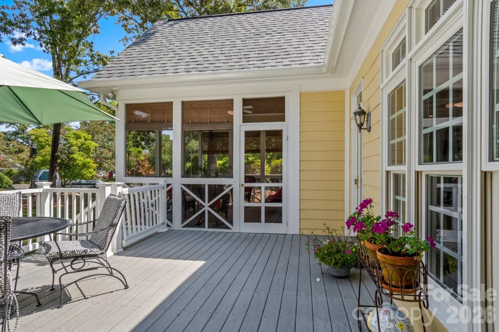 203 Allenton Ferry Drive New London, NC 28127