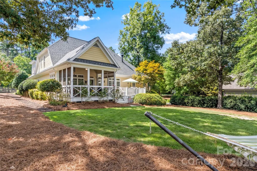203 Allenton Ferry Drive New London, NC 28127