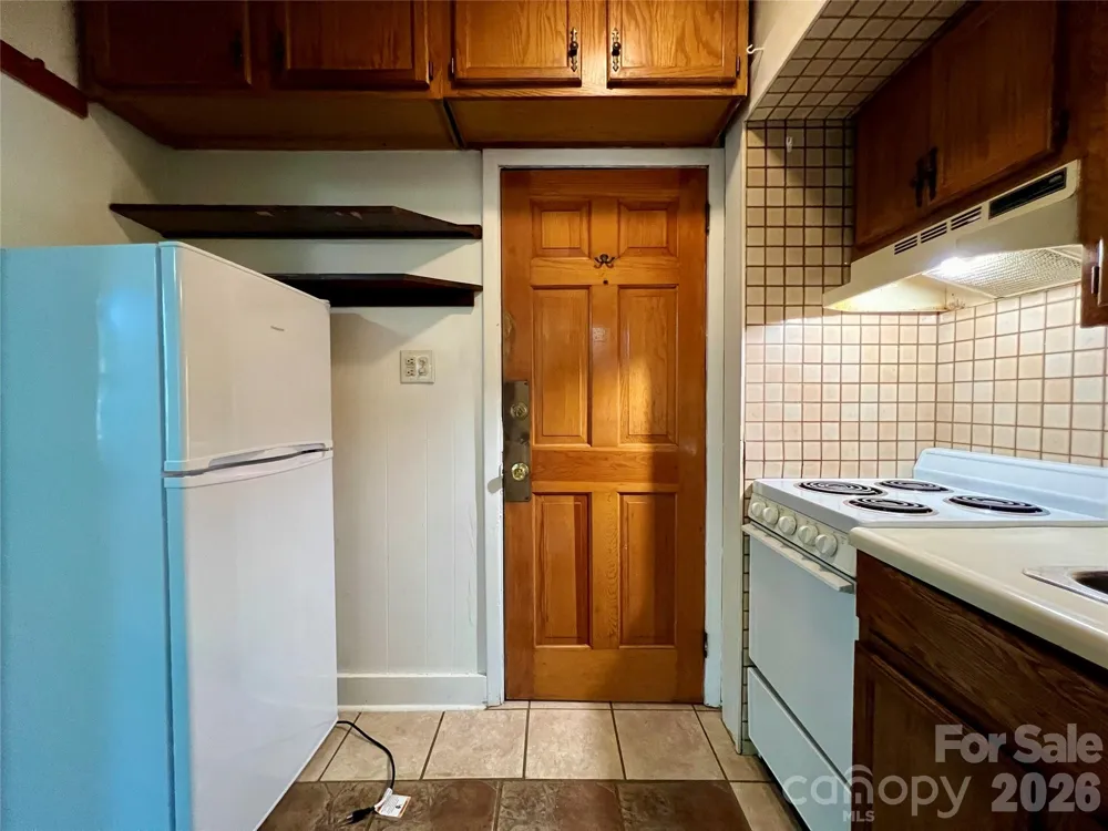 130 Edwin Place Asheville, NC 28801