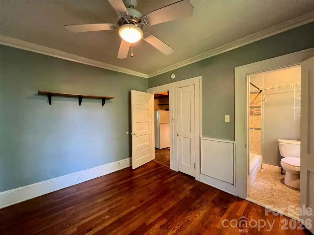 130 Edwin Place Asheville, NC 28801