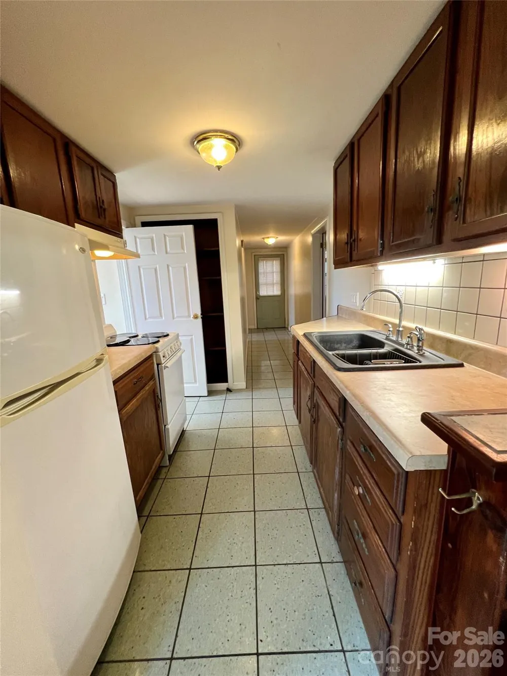 130 Edwin Place Asheville, NC 28801