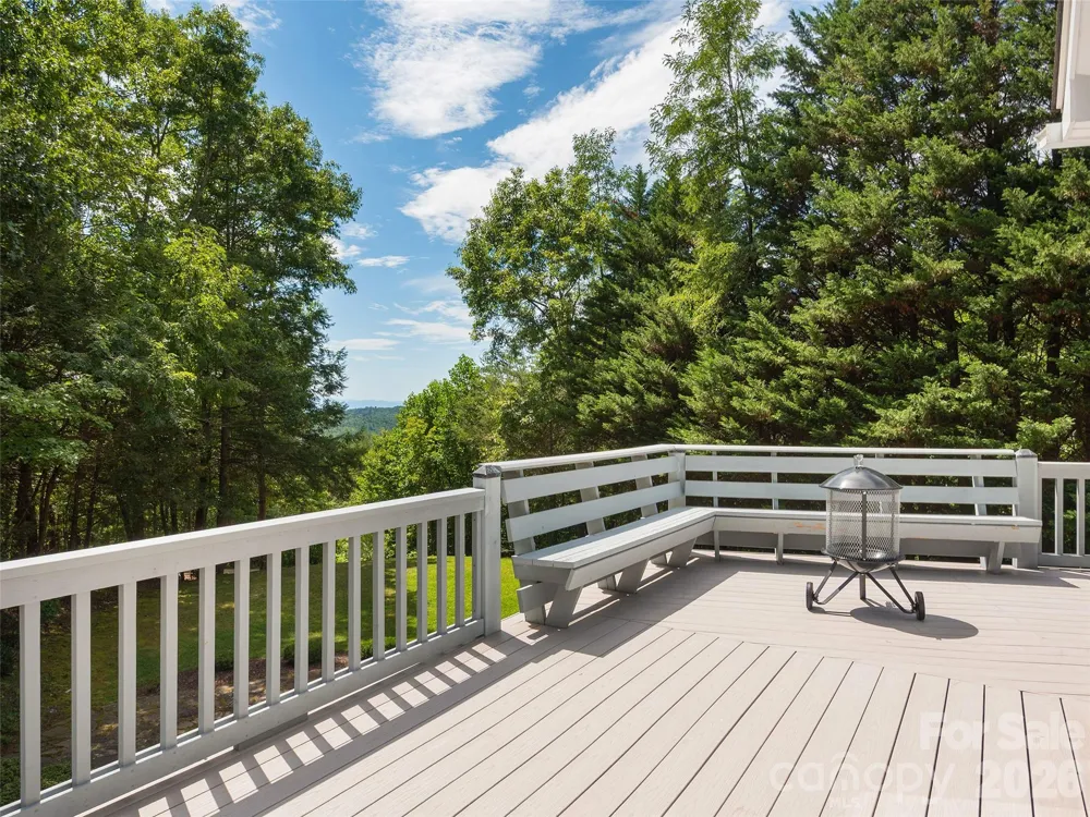 225 Long Branch Road Swannanoa, NC 28778
