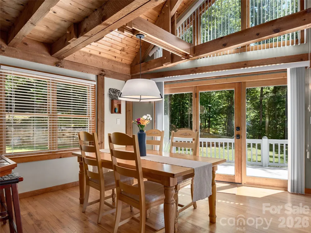 225 Long Branch Road Swannanoa, NC 28778