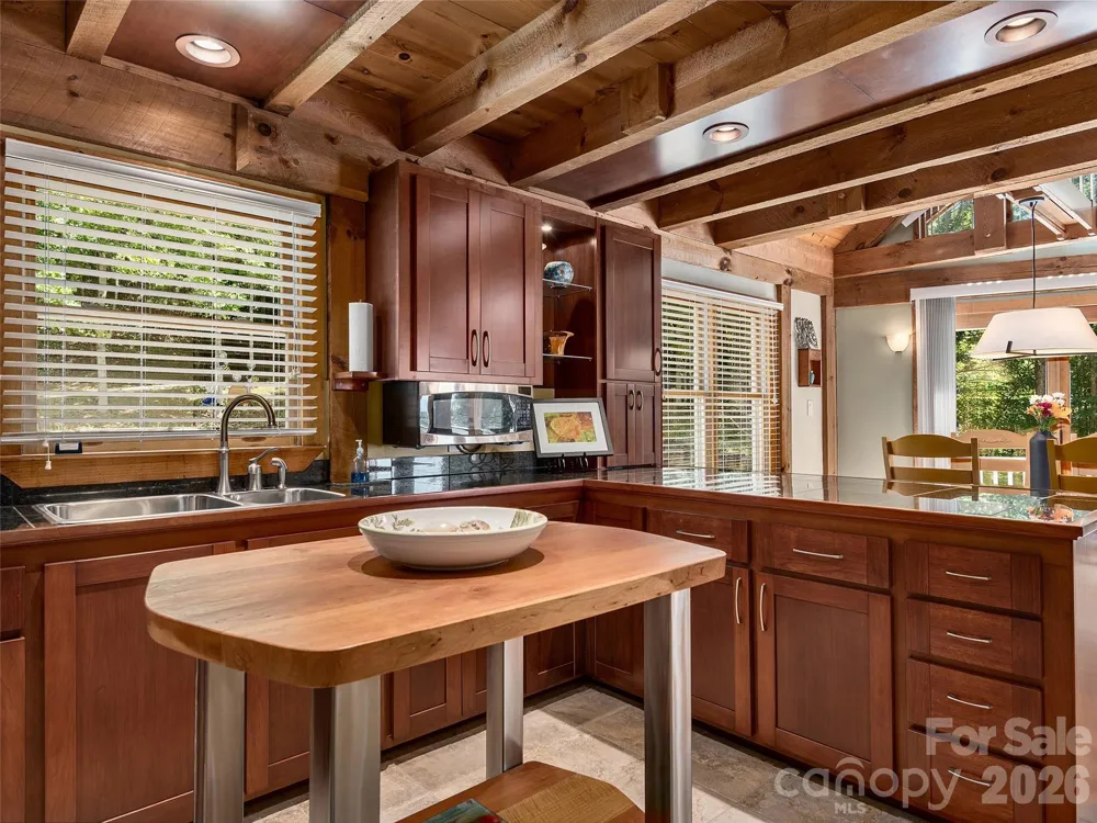225 Long Branch Road Swannanoa, NC 28778